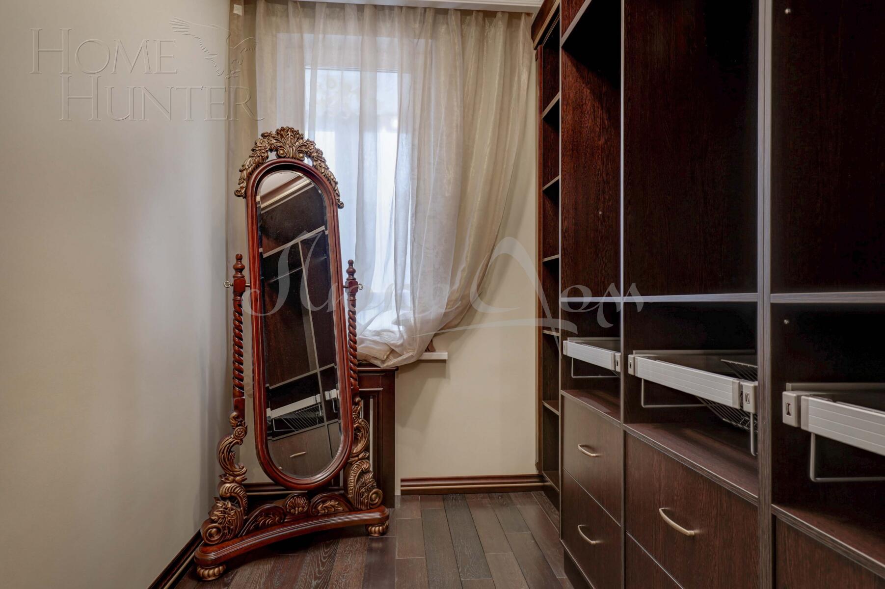 4-КОМН. КВАРТИРА С ОТДЕЛКОЙ 190.5 М² НА 8 ЭТАЖЕ