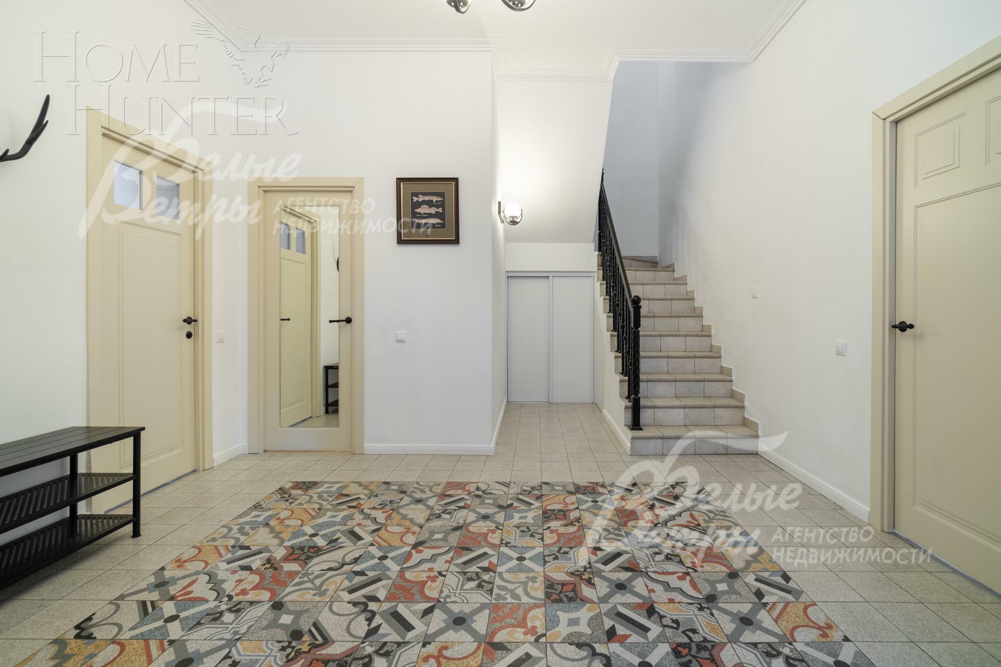 2-этажный коттедж 200 м² с отделкой