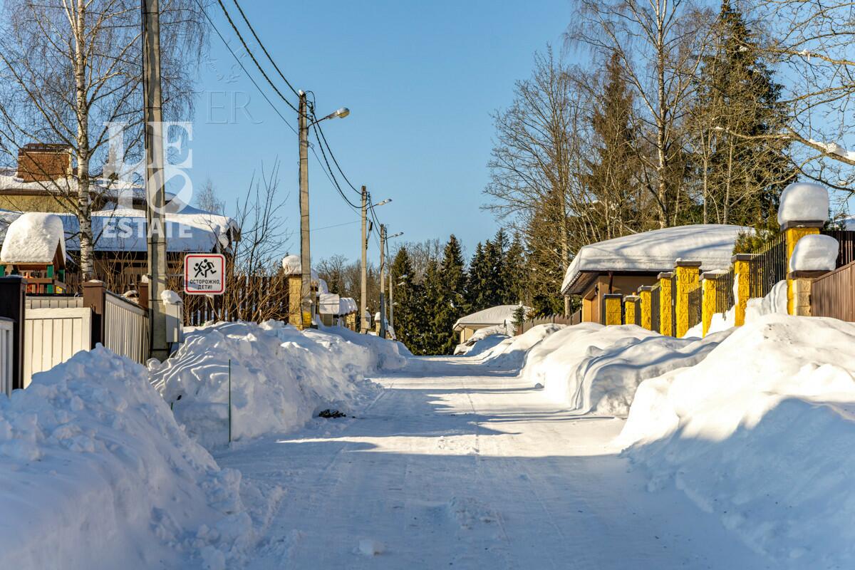 2-этажный коттедж 196 м² с отделкой