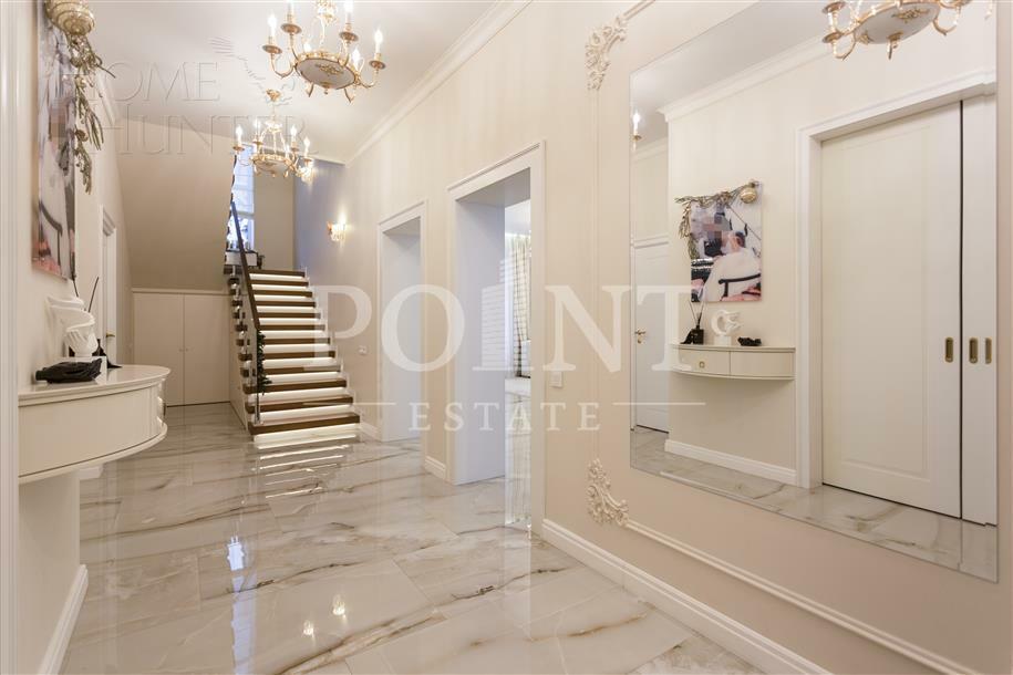 2-этажный коттедж 241 м² с отделкой