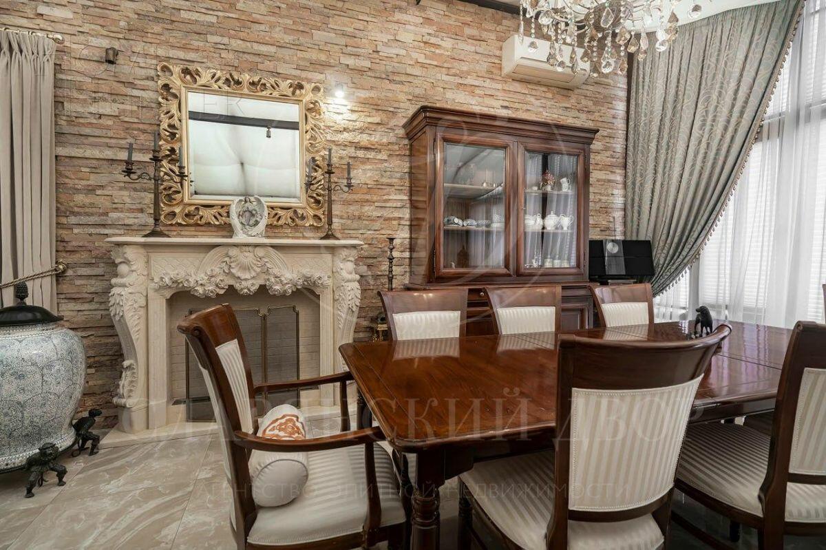 3-этажный коттедж 460 м² с отделкой