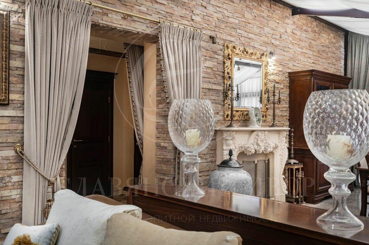 3-этажный коттедж 460 м² с отделкой