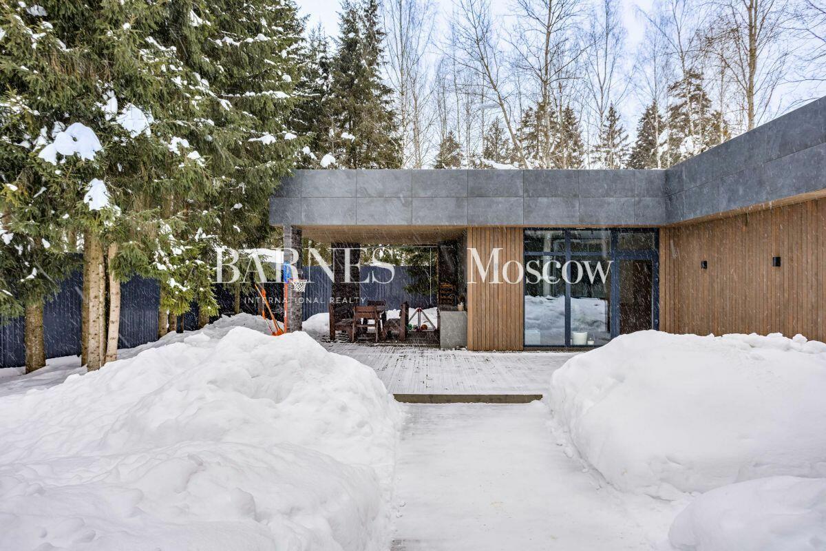 2-этажный коттедж 398.5 м² без отделки