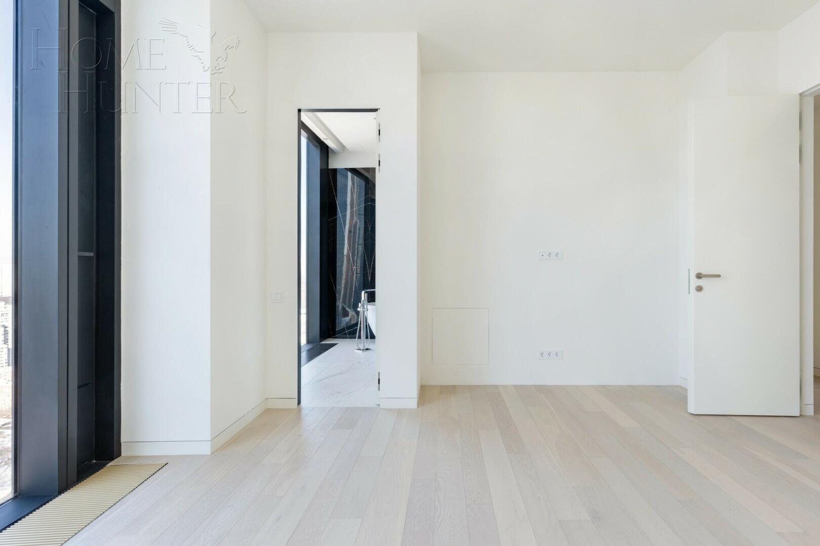 3-КОМН. КВАРТИРА С ОТДЕЛКОЙ 109.3 М² НА 30 ЭТАЖЕ