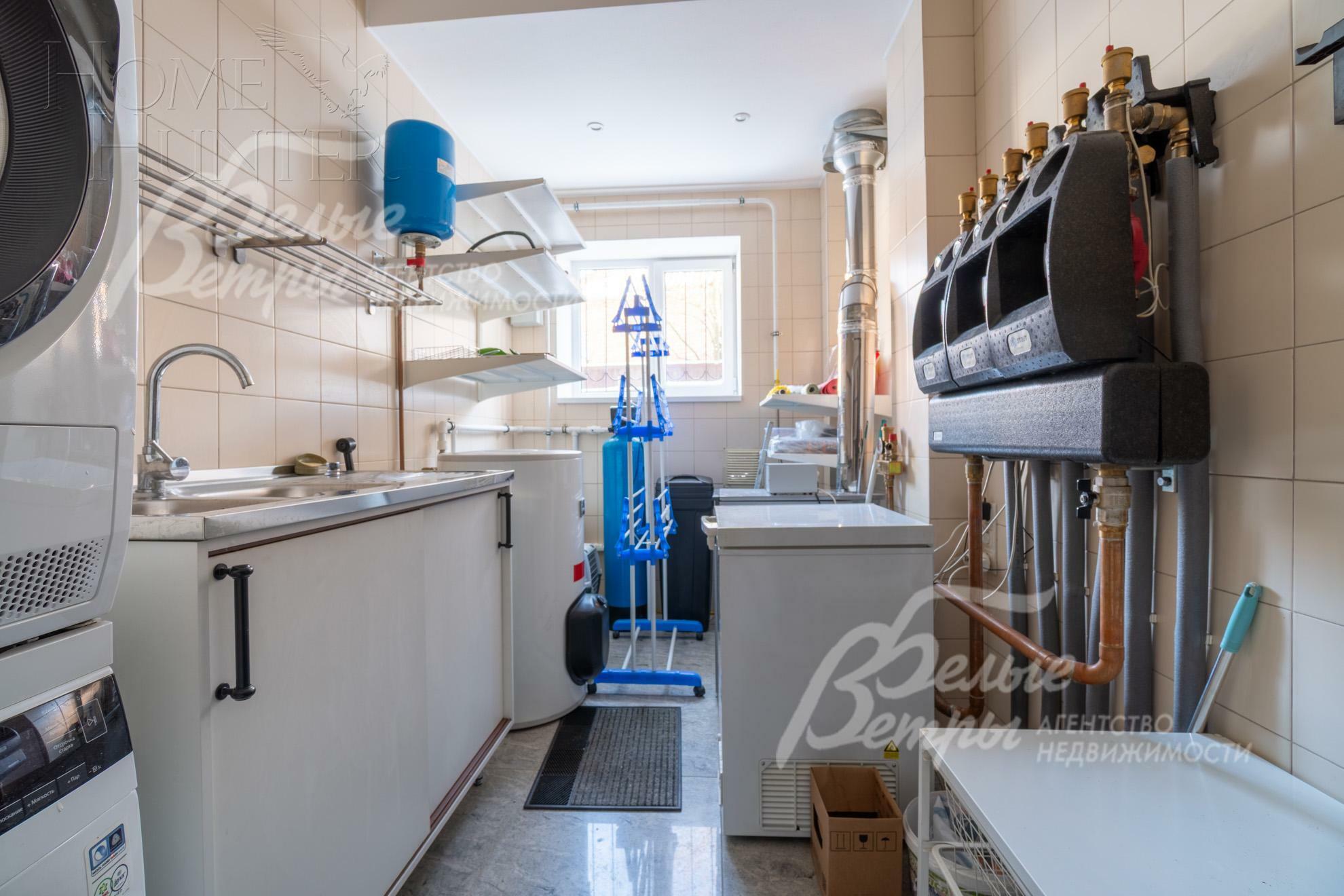 2-этажный коттедж 200 м² с отделкой