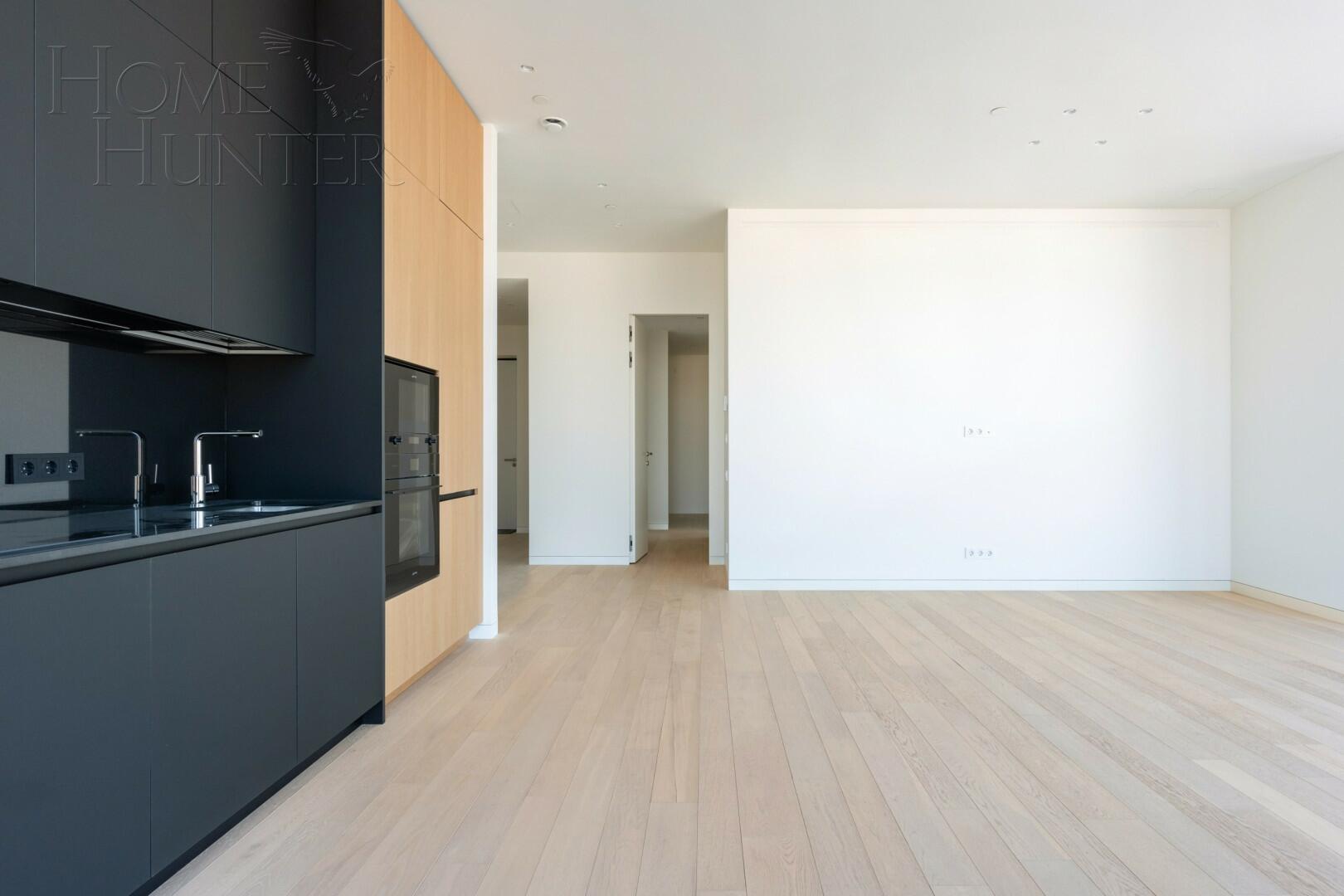 3-КОМН. КВАРТИРА С ОТДЕЛКОЙ 109.3 М² НА 30 ЭТАЖЕ