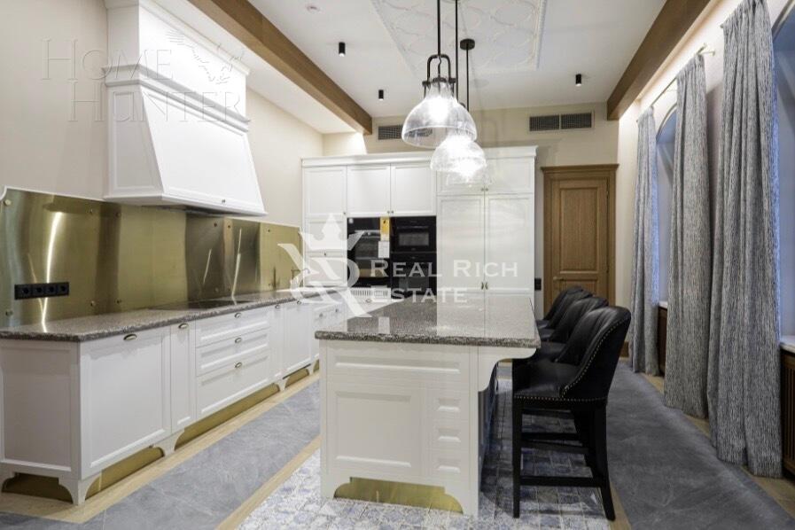 2-этажный коттедж 767 м² с отделкой