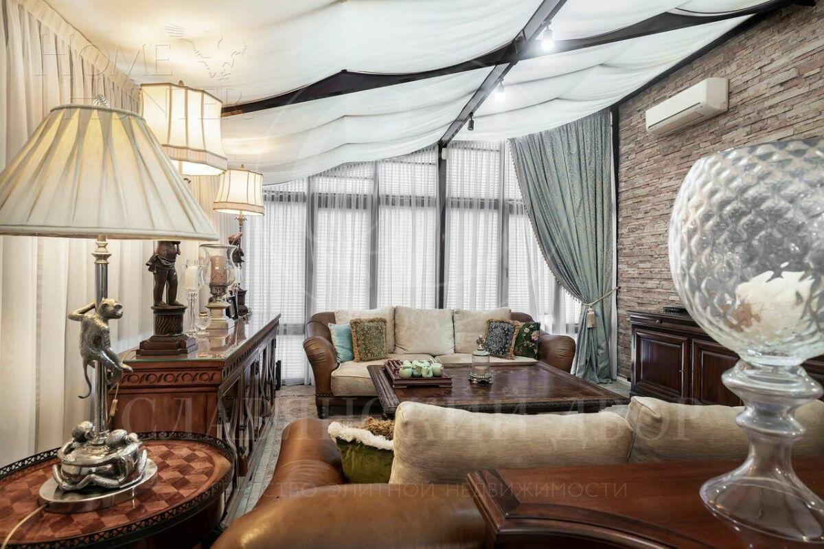 3-этажный коттедж 460 м² с отделкой