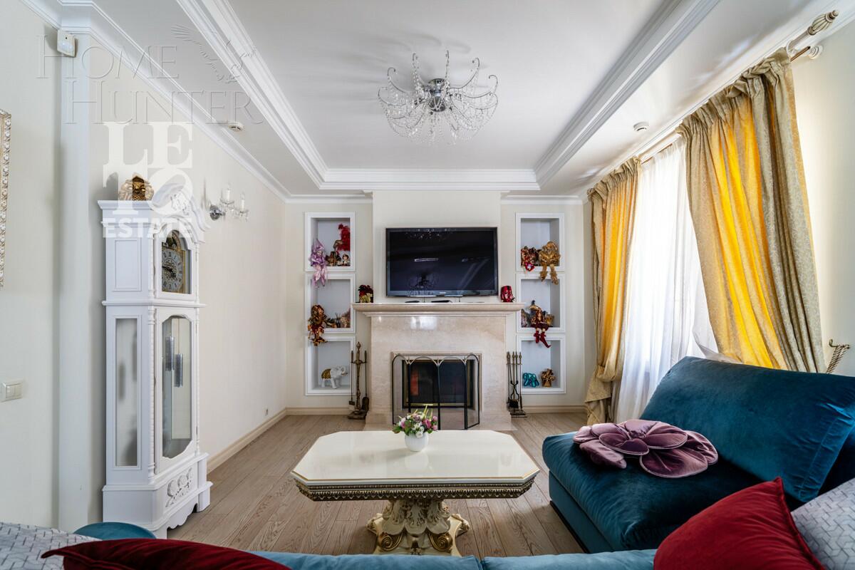 3-этажный коттедж 468 м² с отделкой