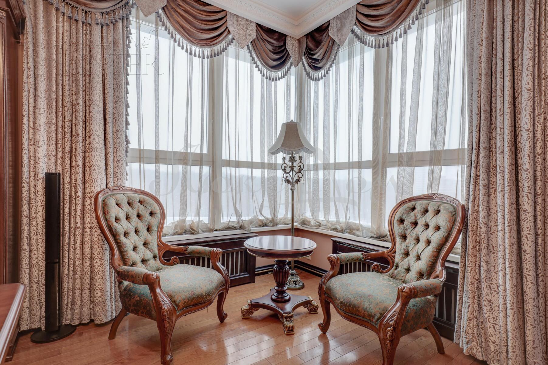 4-КОМН. КВАРТИРА С ОТДЕЛКОЙ 190.5 М² НА 8 ЭТАЖЕ