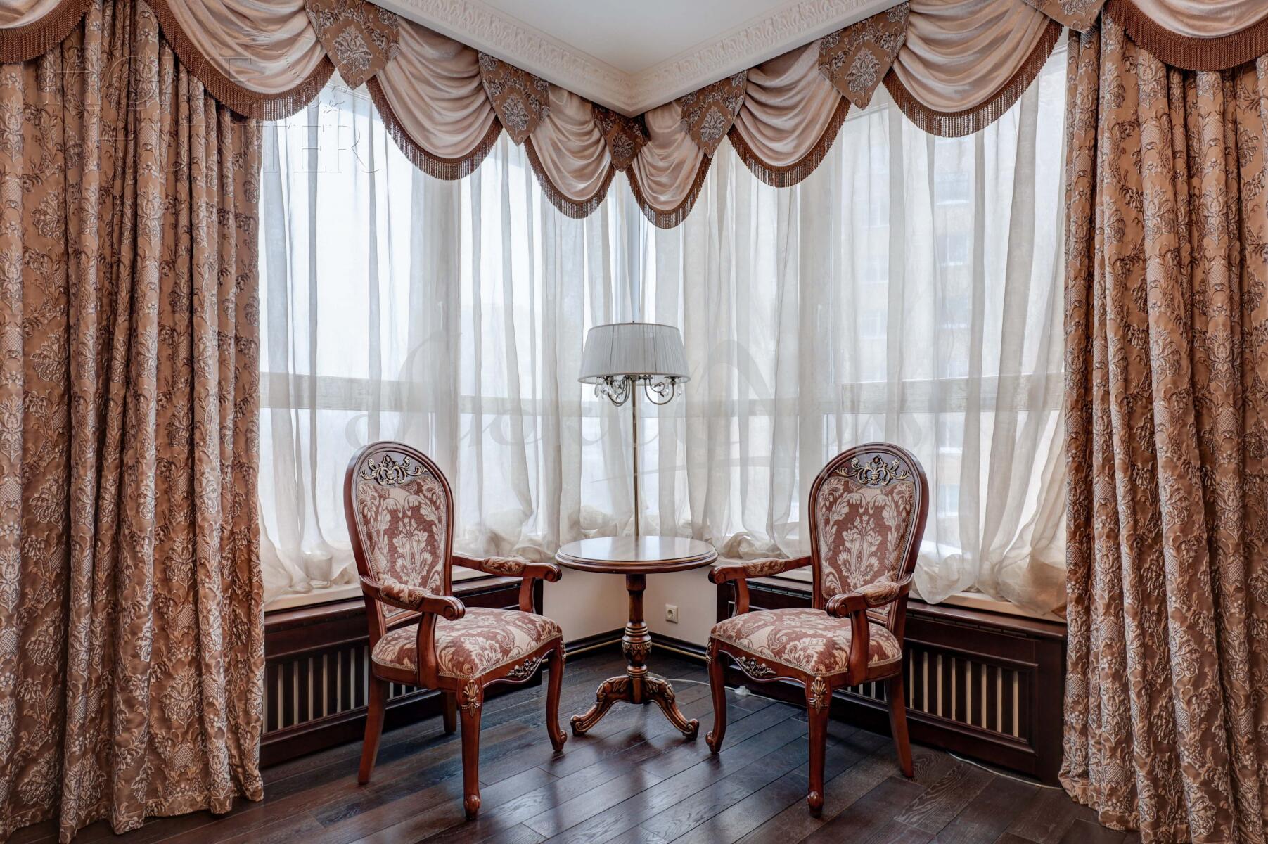 4-КОМН. КВАРТИРА С ОТДЕЛКОЙ 190.5 М² НА 8 ЭТАЖЕ