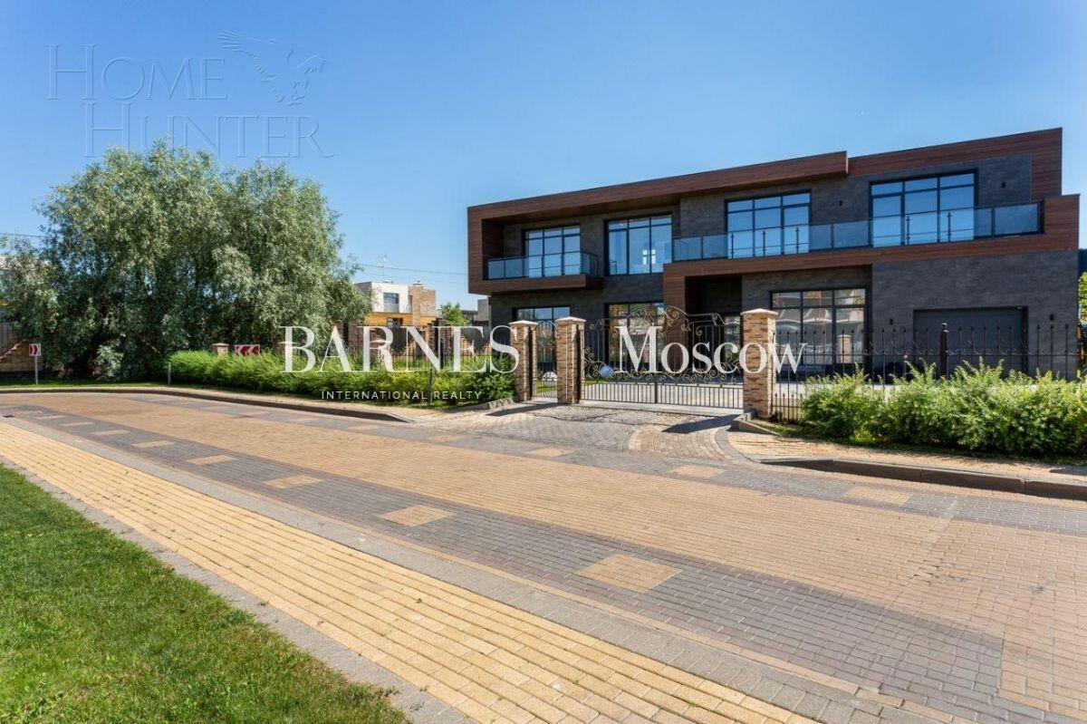 2-этажный коттедж 545 м² с отделкой