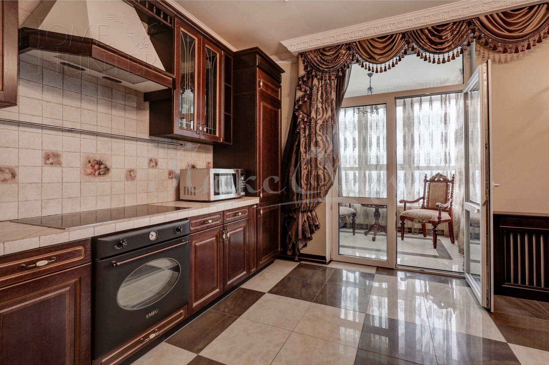 4-КОМН. КВАРТИРА С ОТДЕЛКОЙ 190.5 М² НА 8 ЭТАЖЕ