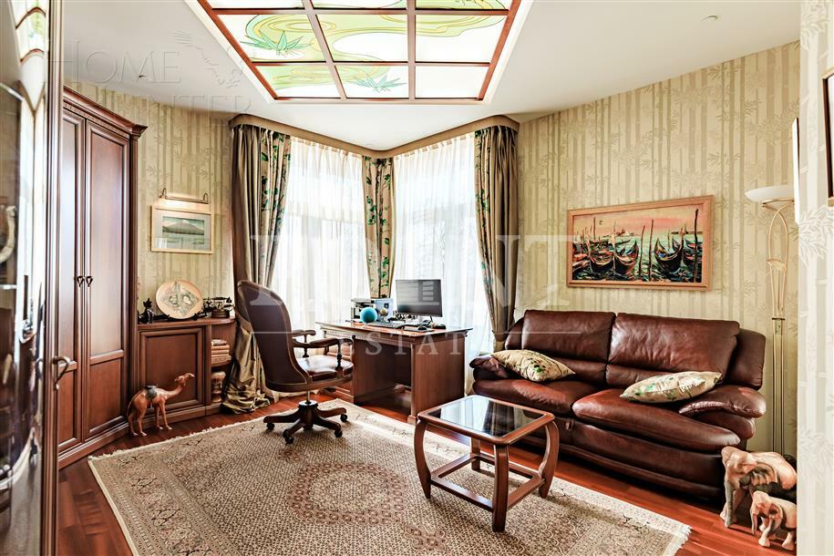 5-КОМН. КВАРТИРА С ОТДЕЛКОЙ 219 М² НА 8 ЭТАЖЕ