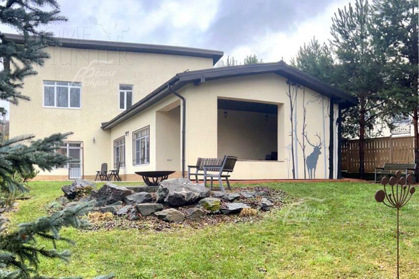 2-этажный коттедж 200 м² с отделкой