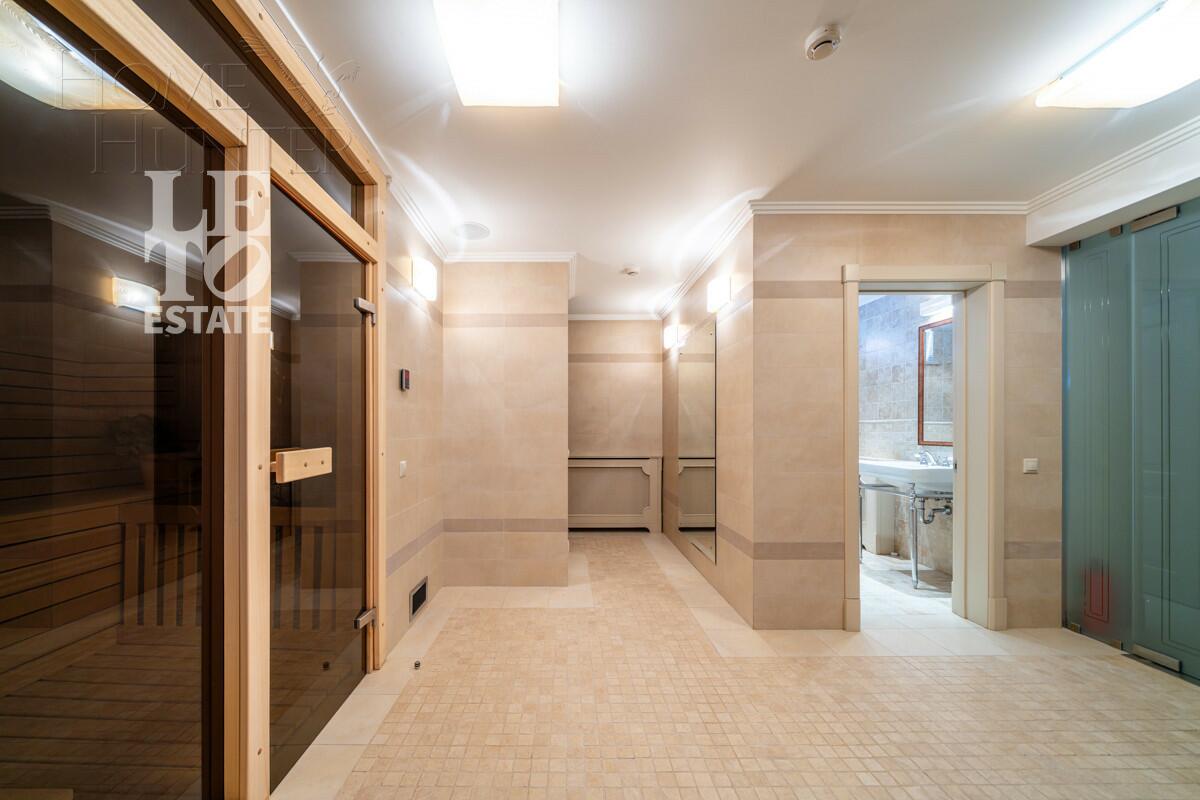 3-этажный коттедж 468 м² с отделкой