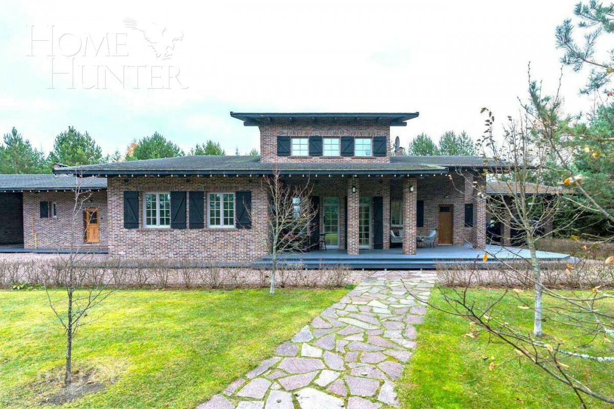 1-этажный коттедж 400 м² с отделкой