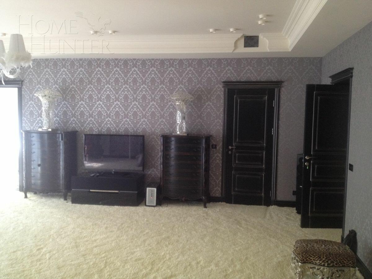 2-этажный коттедж 640 м² с отделкой