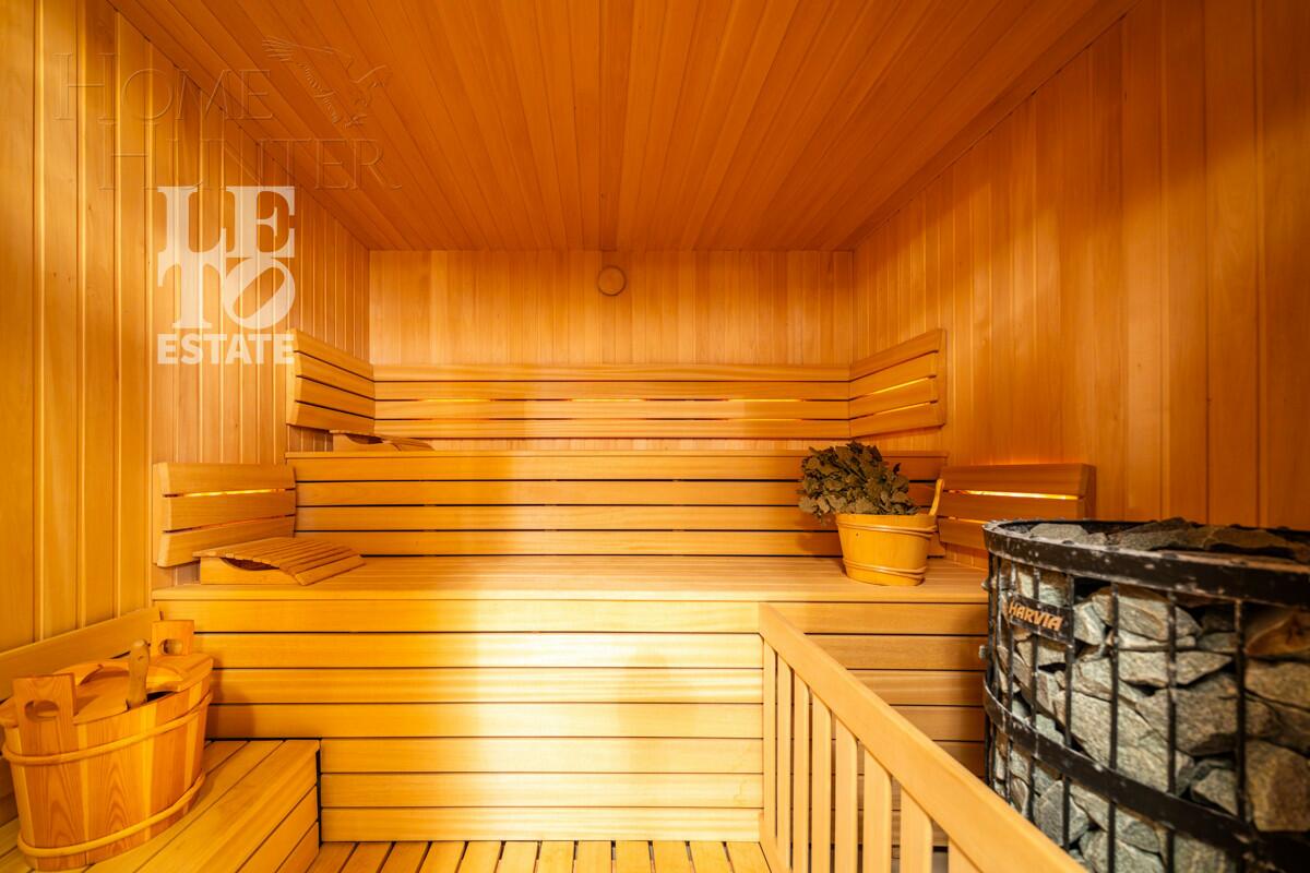 3-этажный коттедж 468 м² с отделкой