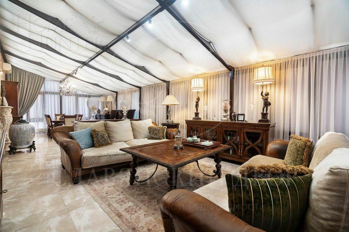 3-этажный коттедж 460 м² с отделкой