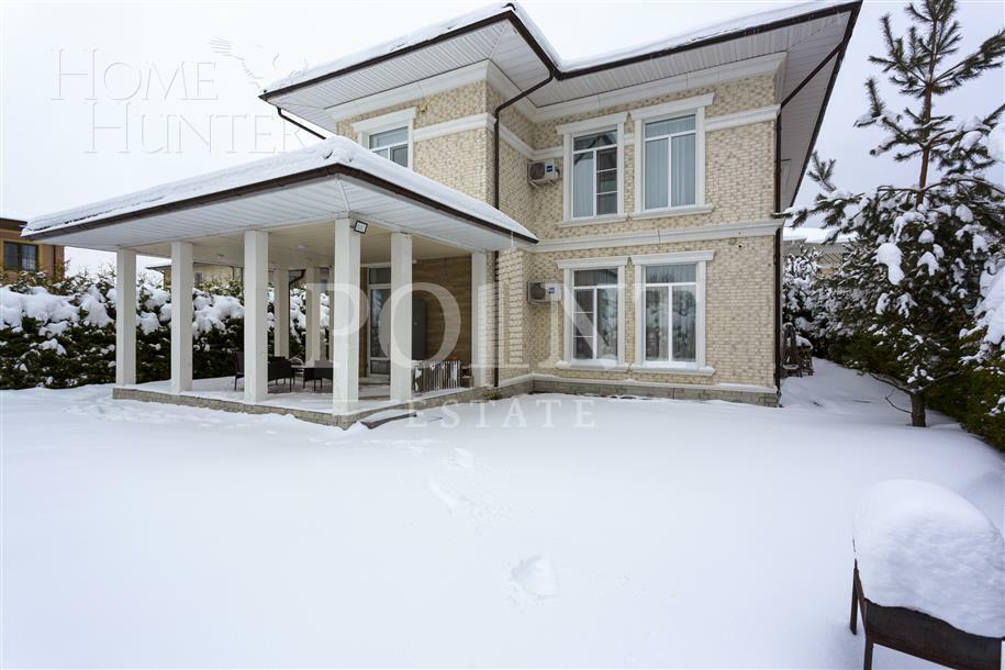 2-этажный коттедж 241 м² с отделкой