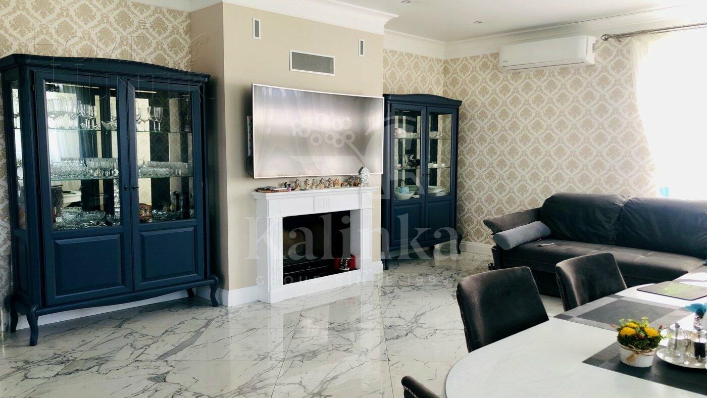 3-этажный коттедж 331 м² с отделкой