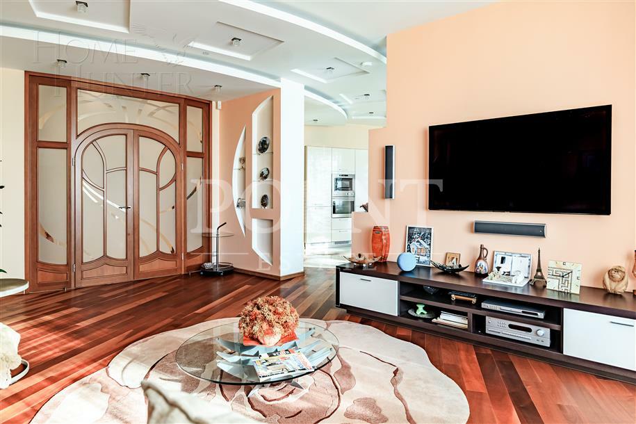 5-КОМН. КВАРТИРА С ОТДЕЛКОЙ 219 М² НА 8 ЭТАЖЕ