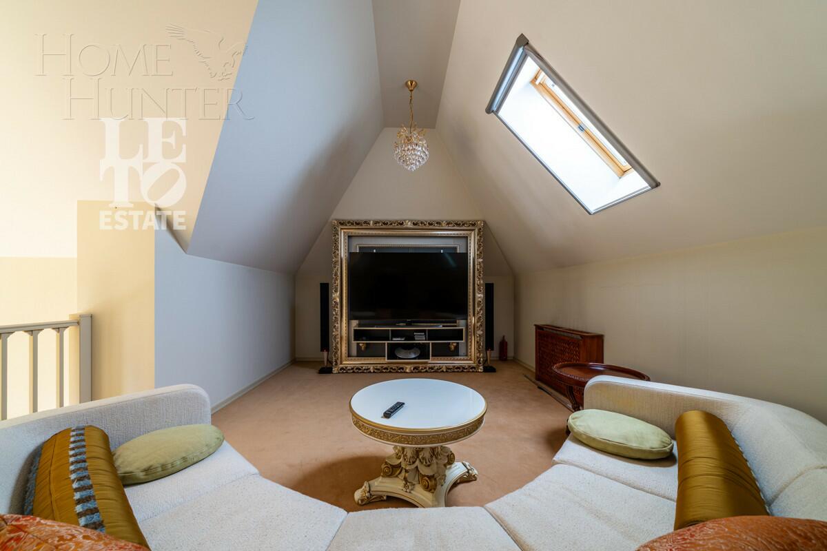 3-этажный коттедж 468 м² с отделкой