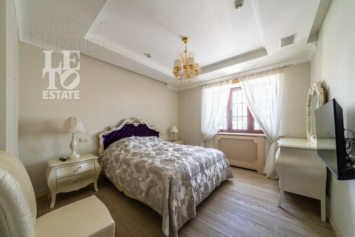 3-этажный коттедж 468 м² с отделкой