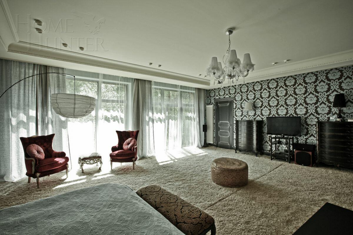 2-этажный коттедж 640 м² с отделкой
