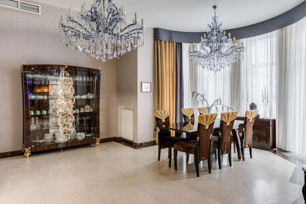 КОТТЕДЖ 1 510 м² с отделкой