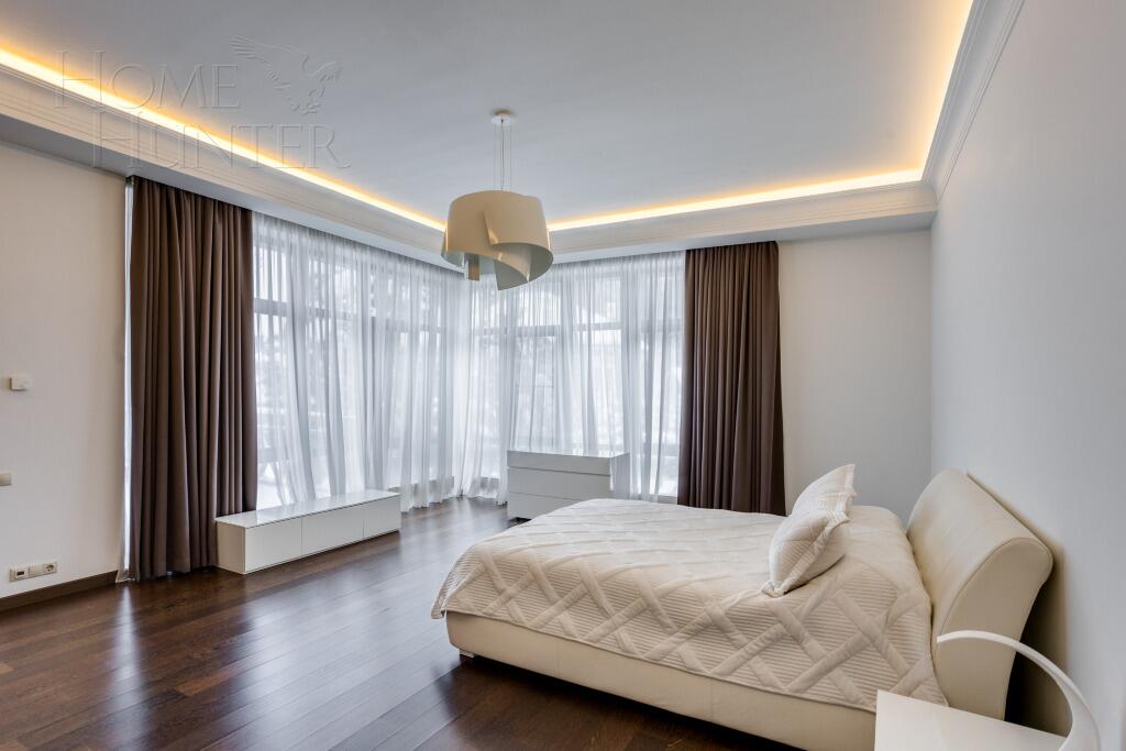 КОТТЕДЖ 1 510 м² с отделкой