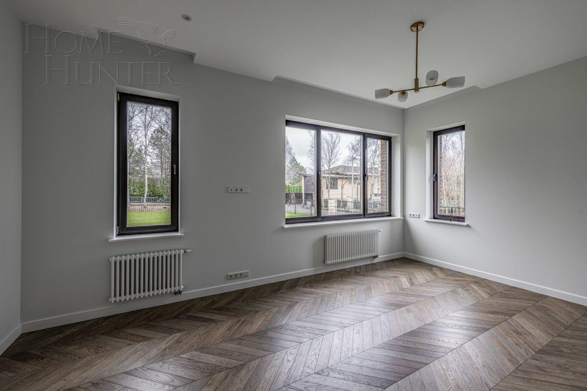 2-этажный коттедж 323 м² с отделкой