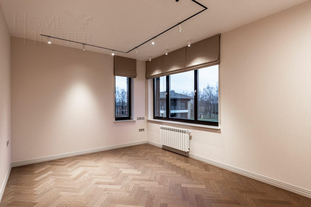 2-этажный коттедж 323 м² с отделкой