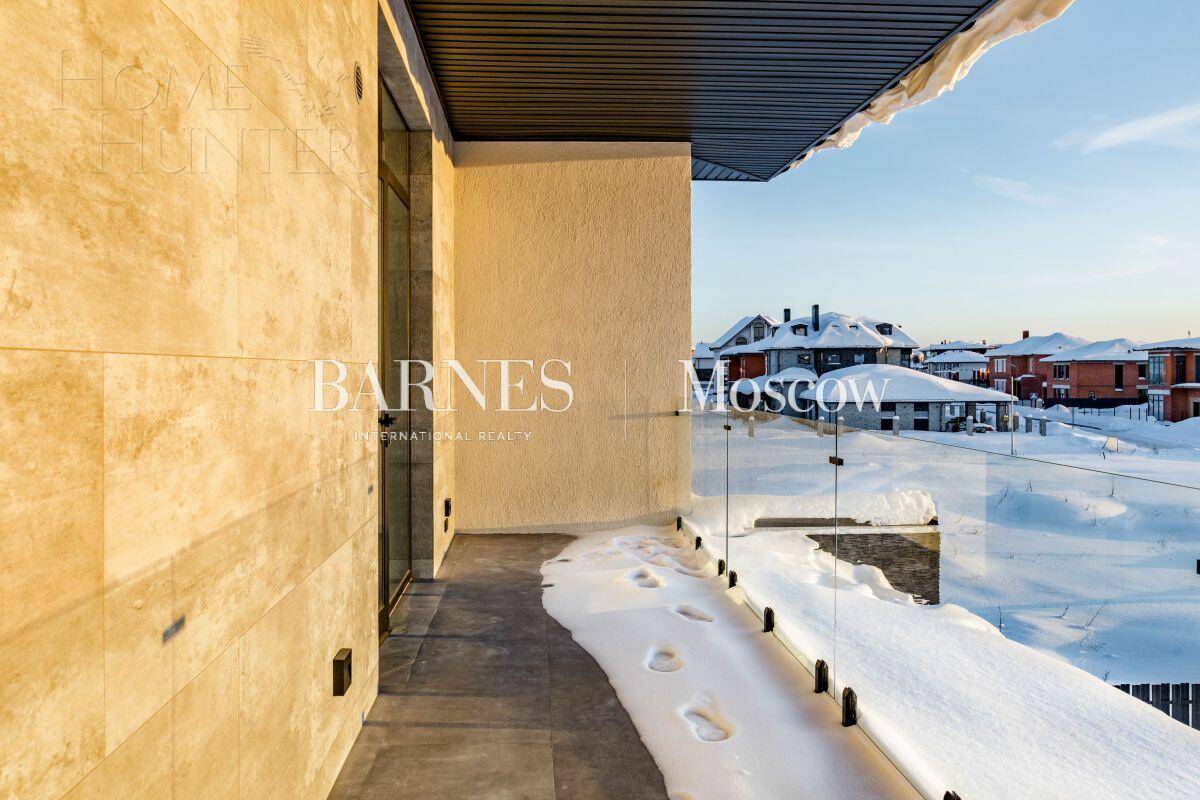 2-этажный коттедж 310 м² с отделкой