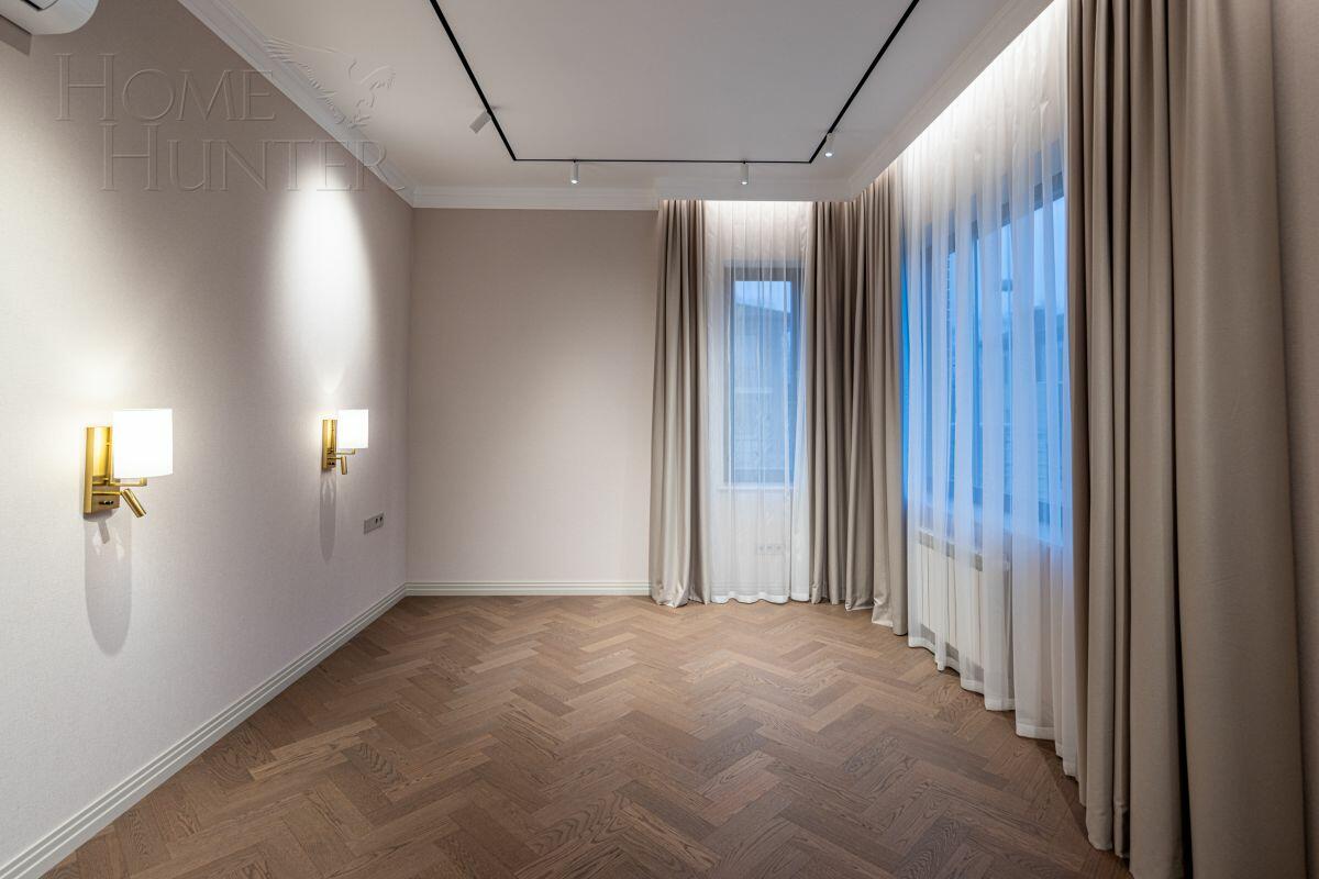 2-этажный коттедж 323 м² с отделкой