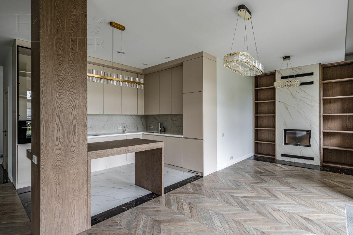 2-этажный коттедж 323 м² с отделкой