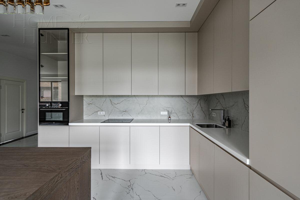 2-этажный коттедж 323 м² с отделкой