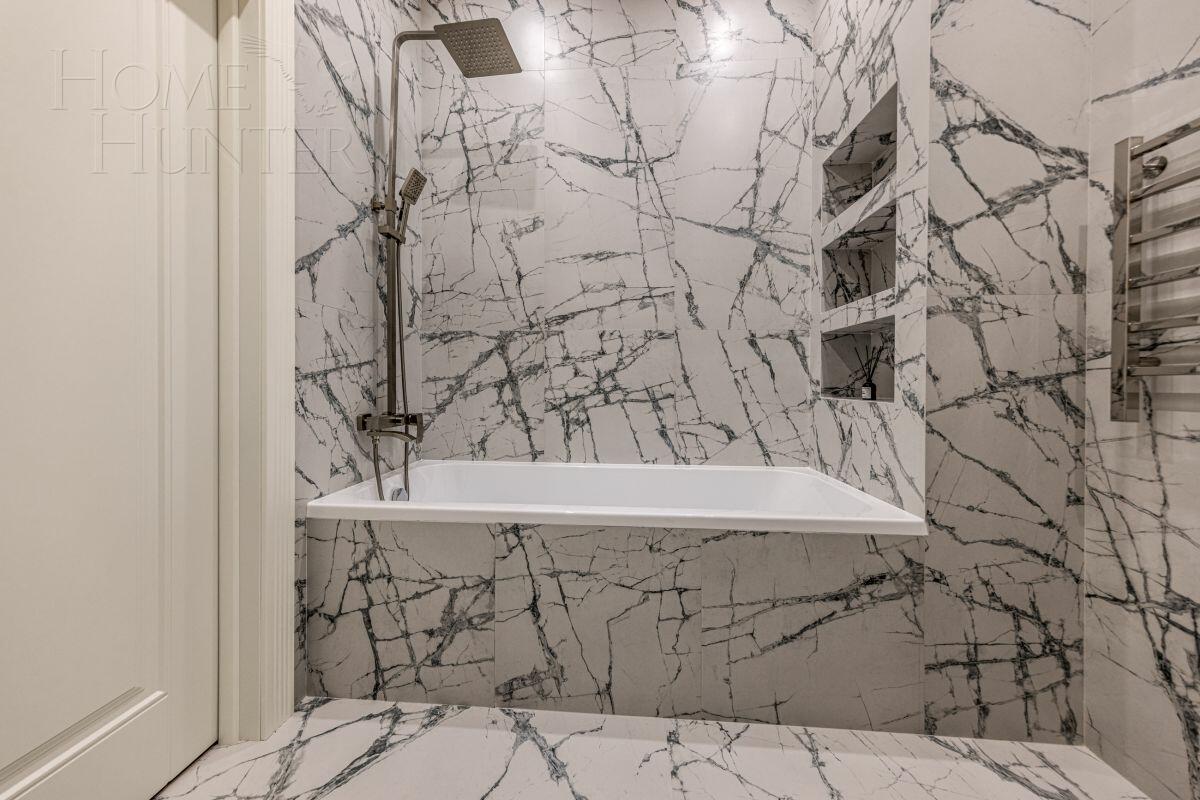 2-этажный коттедж 323 м² с отделкой