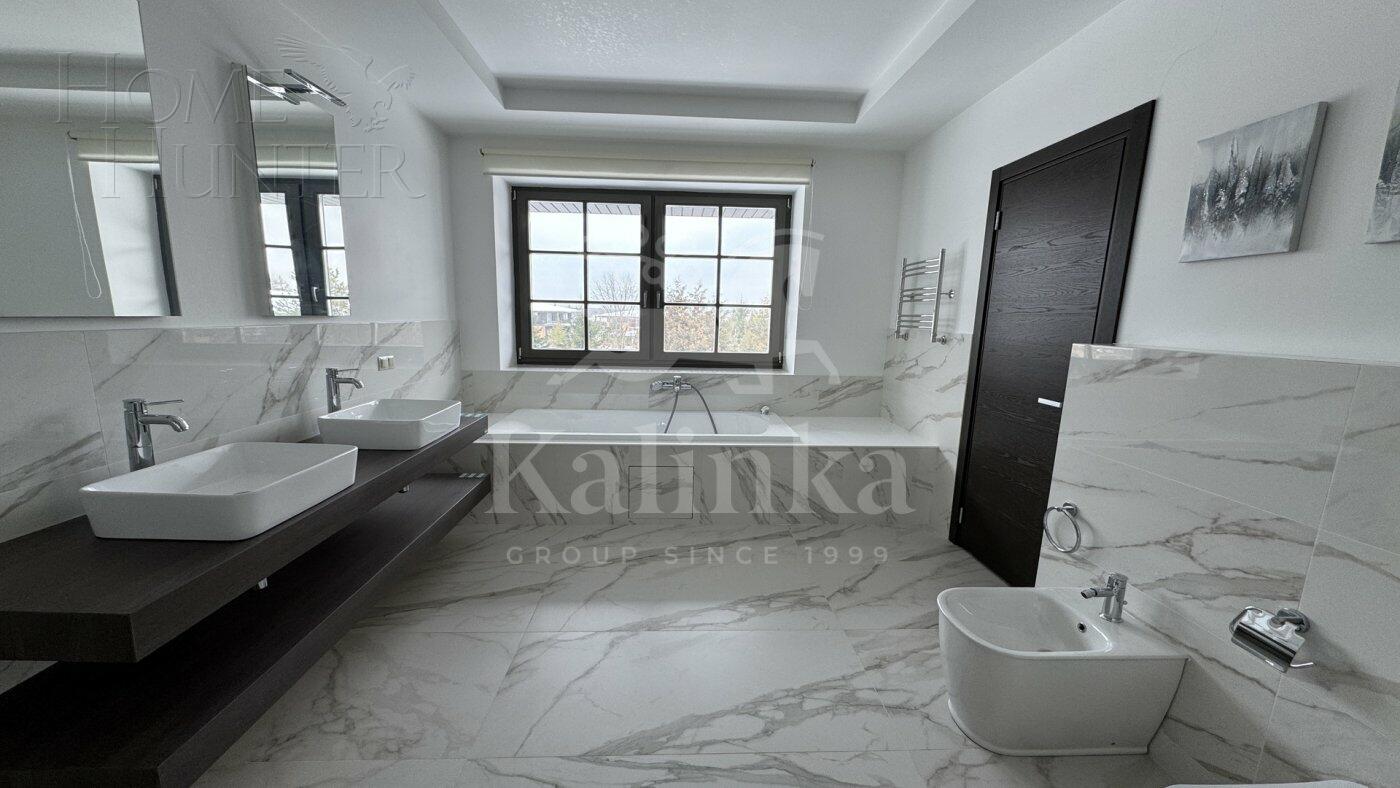 2-этажный коттедж 423 м² с отделкой