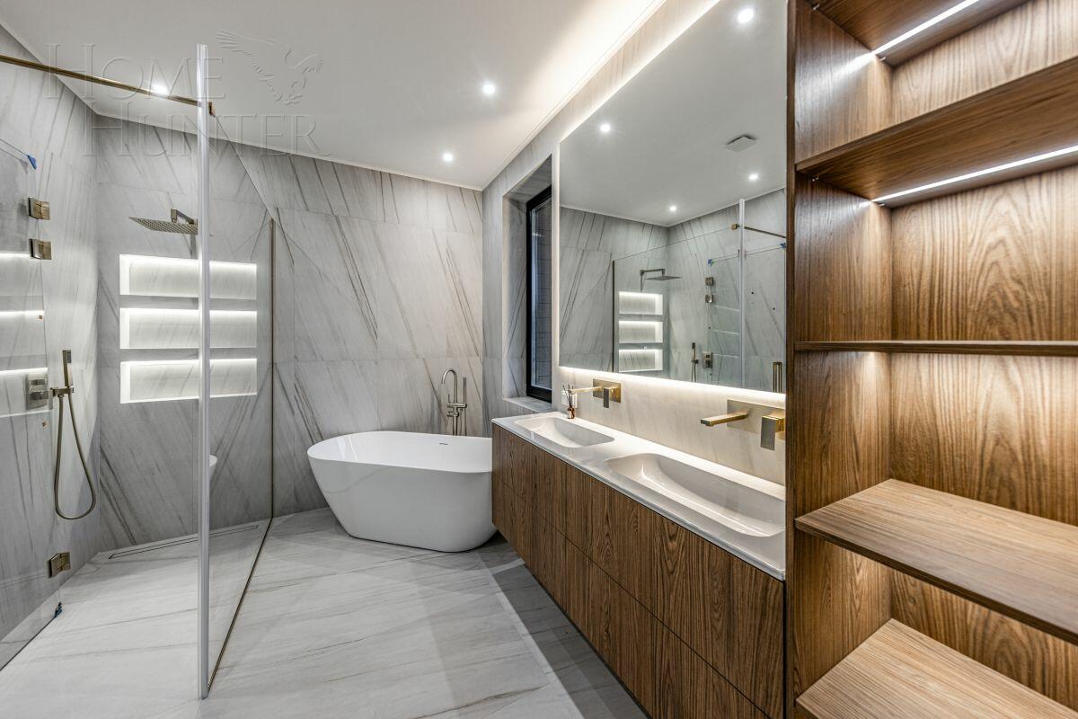 2-этажный коттедж 323 м² с отделкой