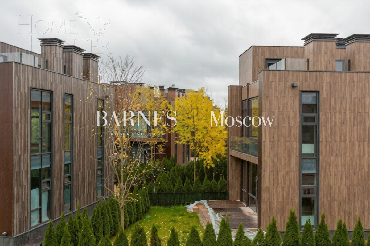 3-этажный таунхаус 169 м² без отделки