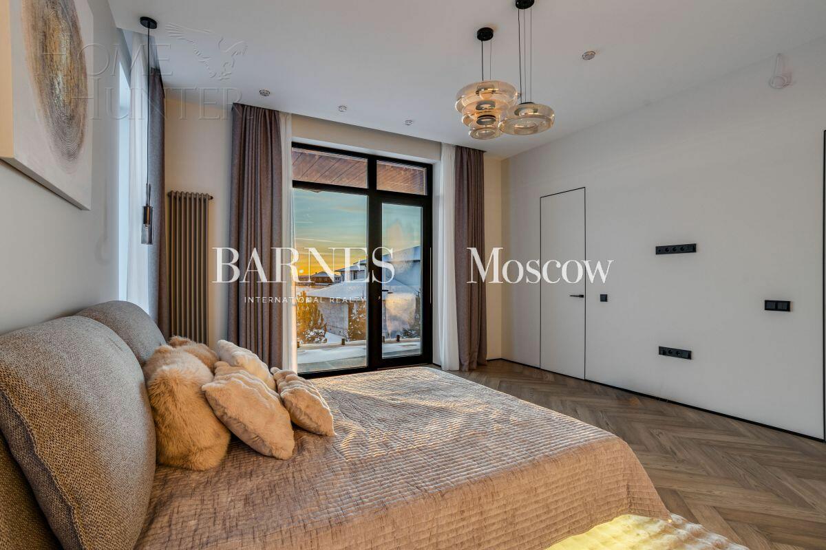 2-этажный коттедж 310 м² с отделкой