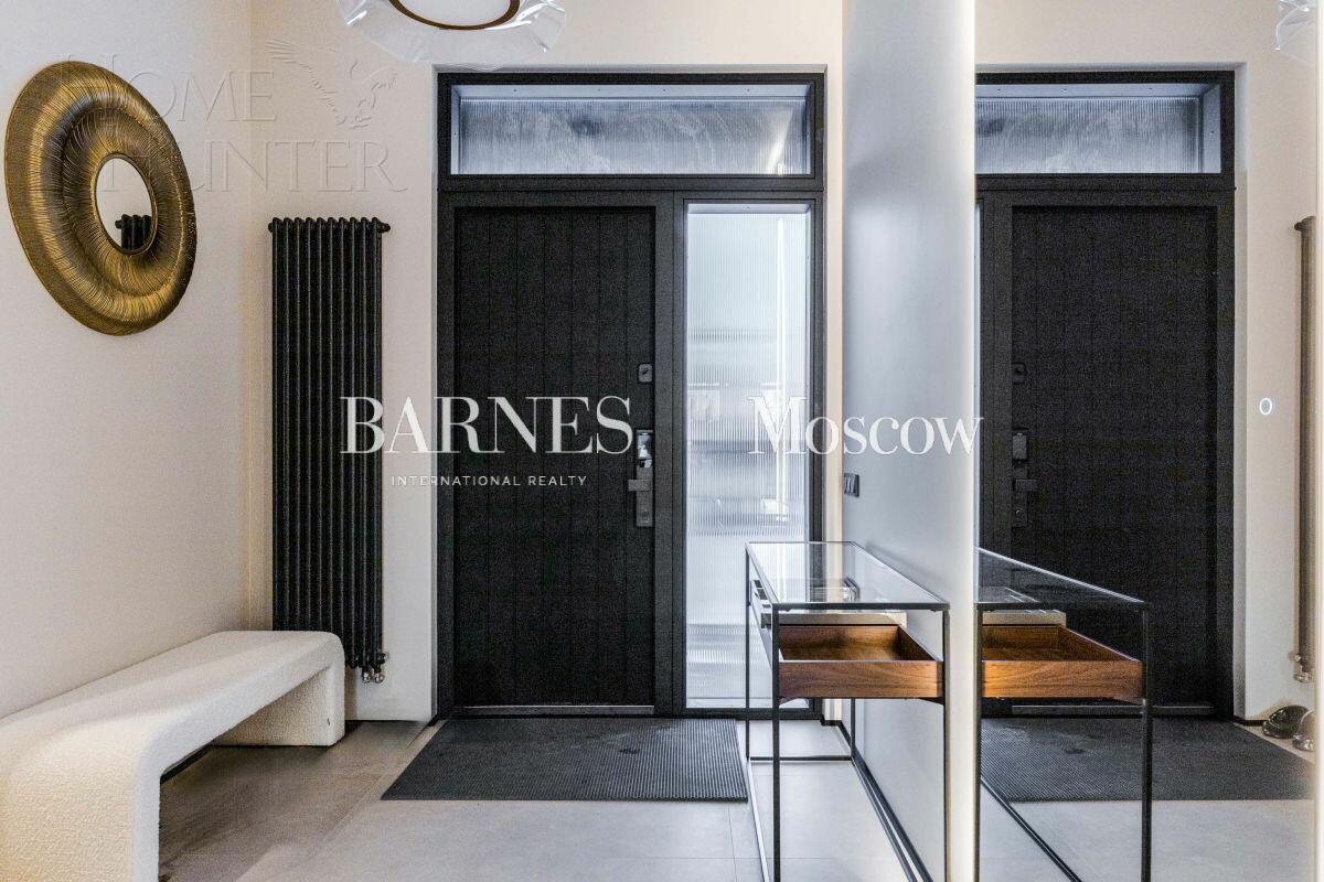 2-этажный коттедж 310 м² с отделкой