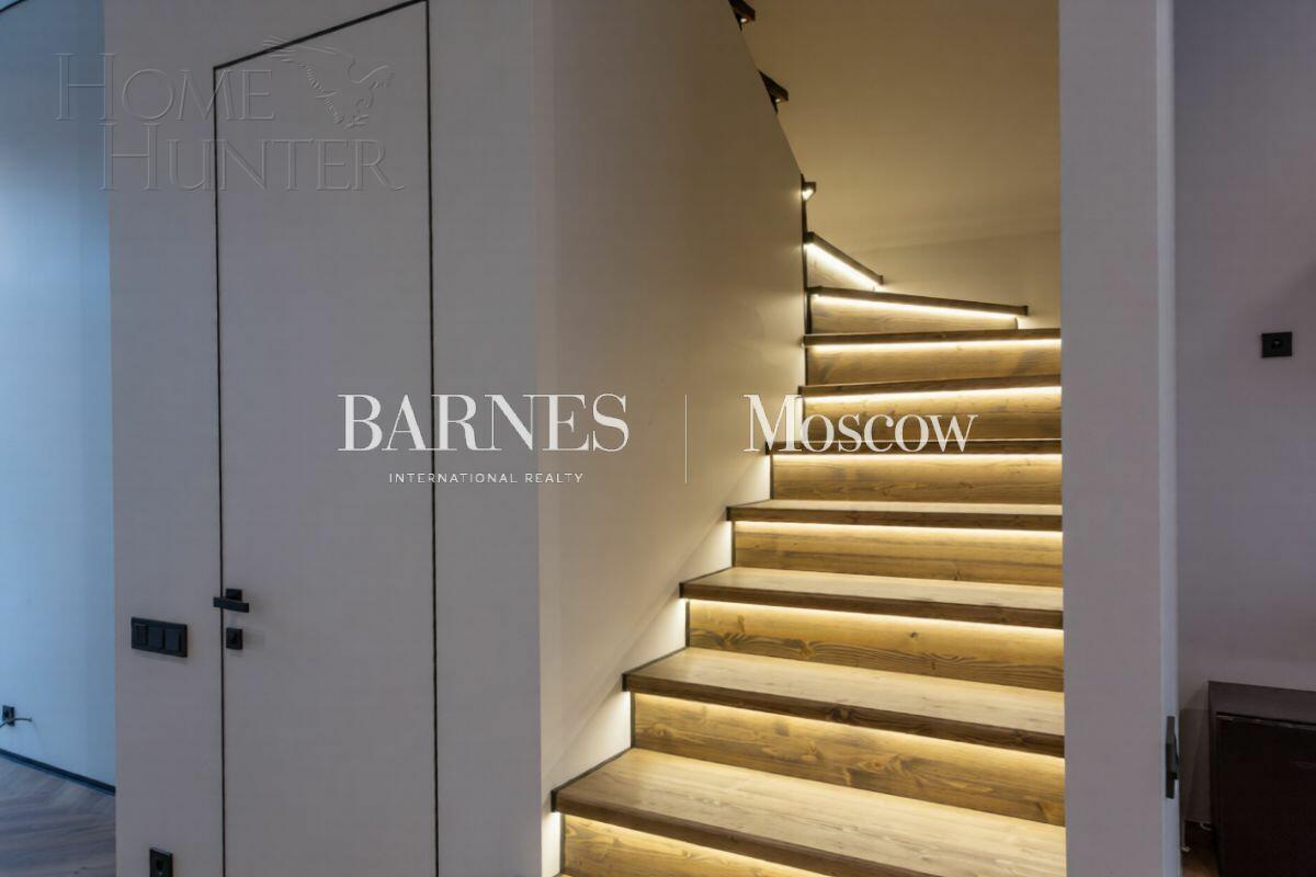 3-этажный таунхаус 169 м² без отделки