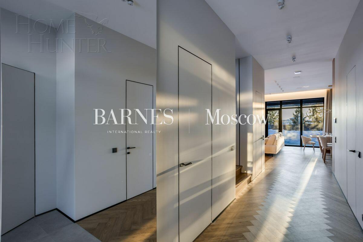 2-этажный коттедж 310 м² с отделкой