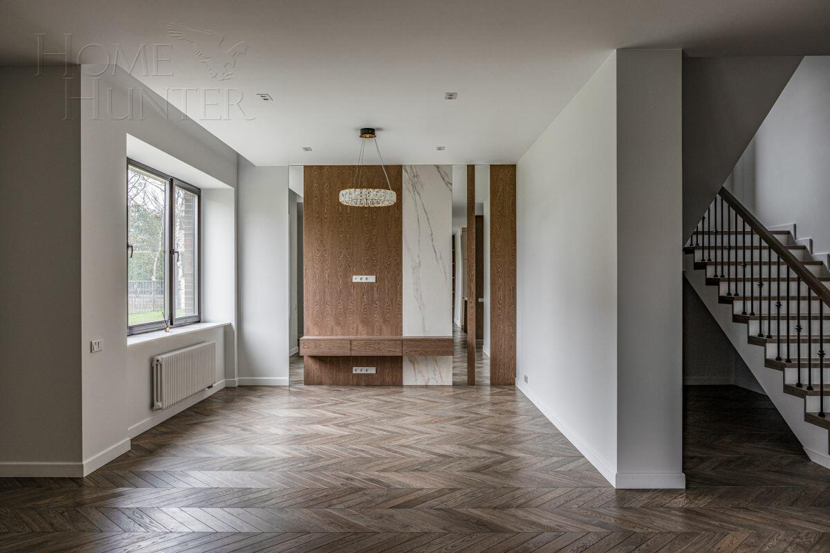 2-этажный коттедж 323 м² с отделкой