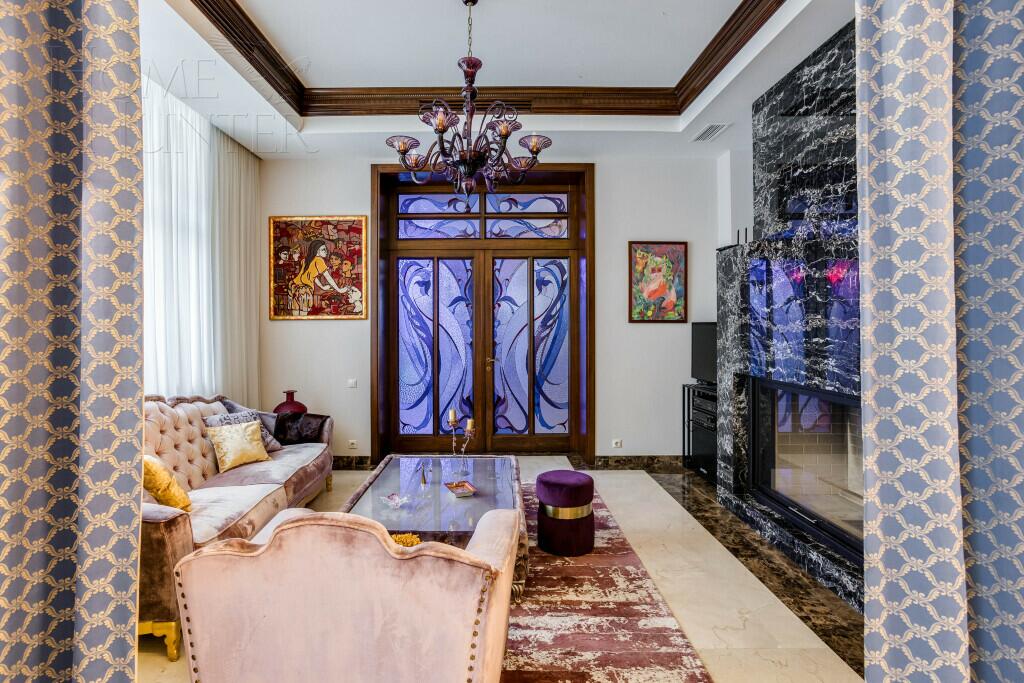 КОТТЕДЖ 1 510 м² с отделкой