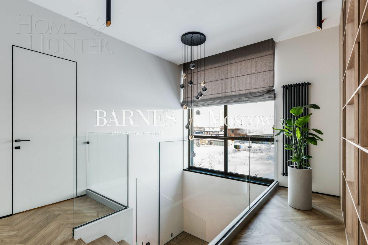 2-этажный коттедж 310 м² с отделкой