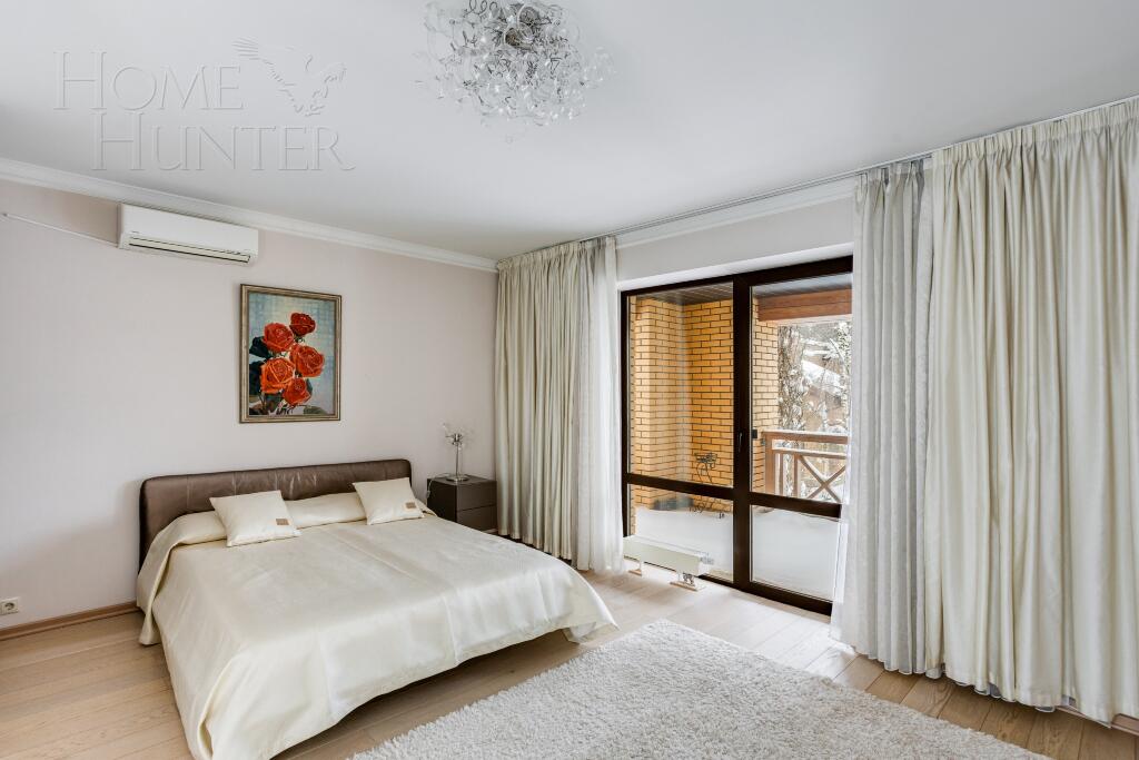 КОТТЕДЖ 1 510 м² с отделкой